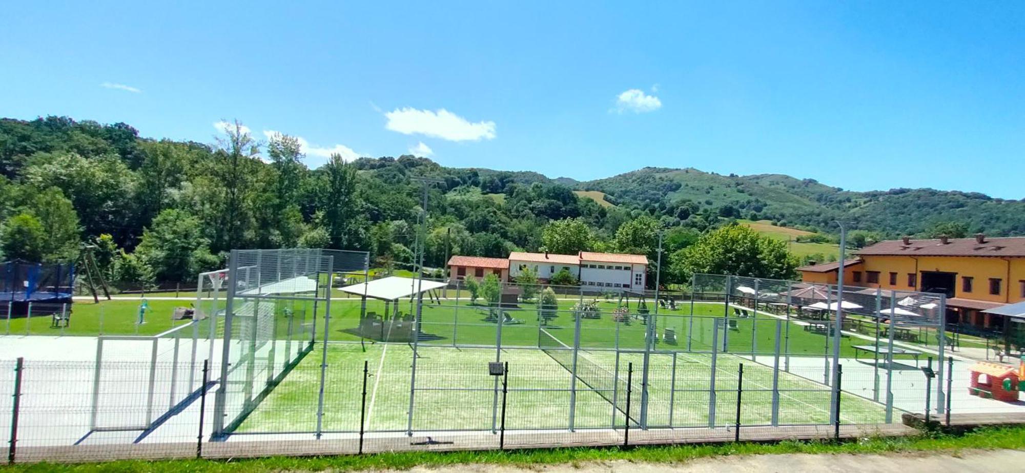 Apartamentos El Castaneu Corao Bagian luar foto